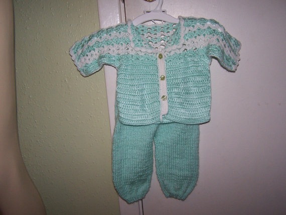 Green And White Baby Set